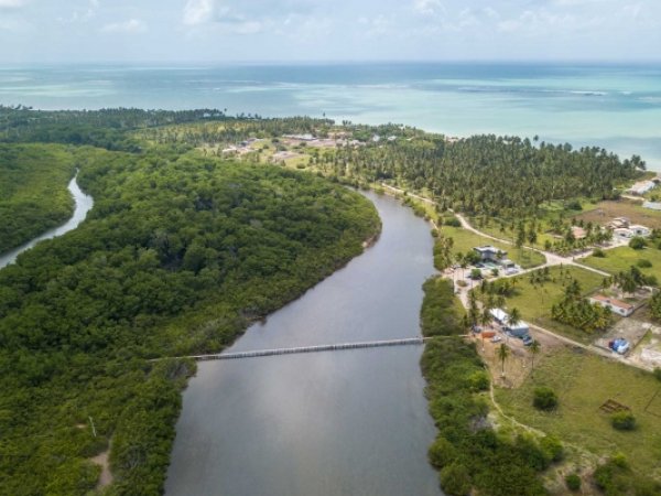 Porto de Pedras é eleito um dos 10 melhores destinos do Brasil para